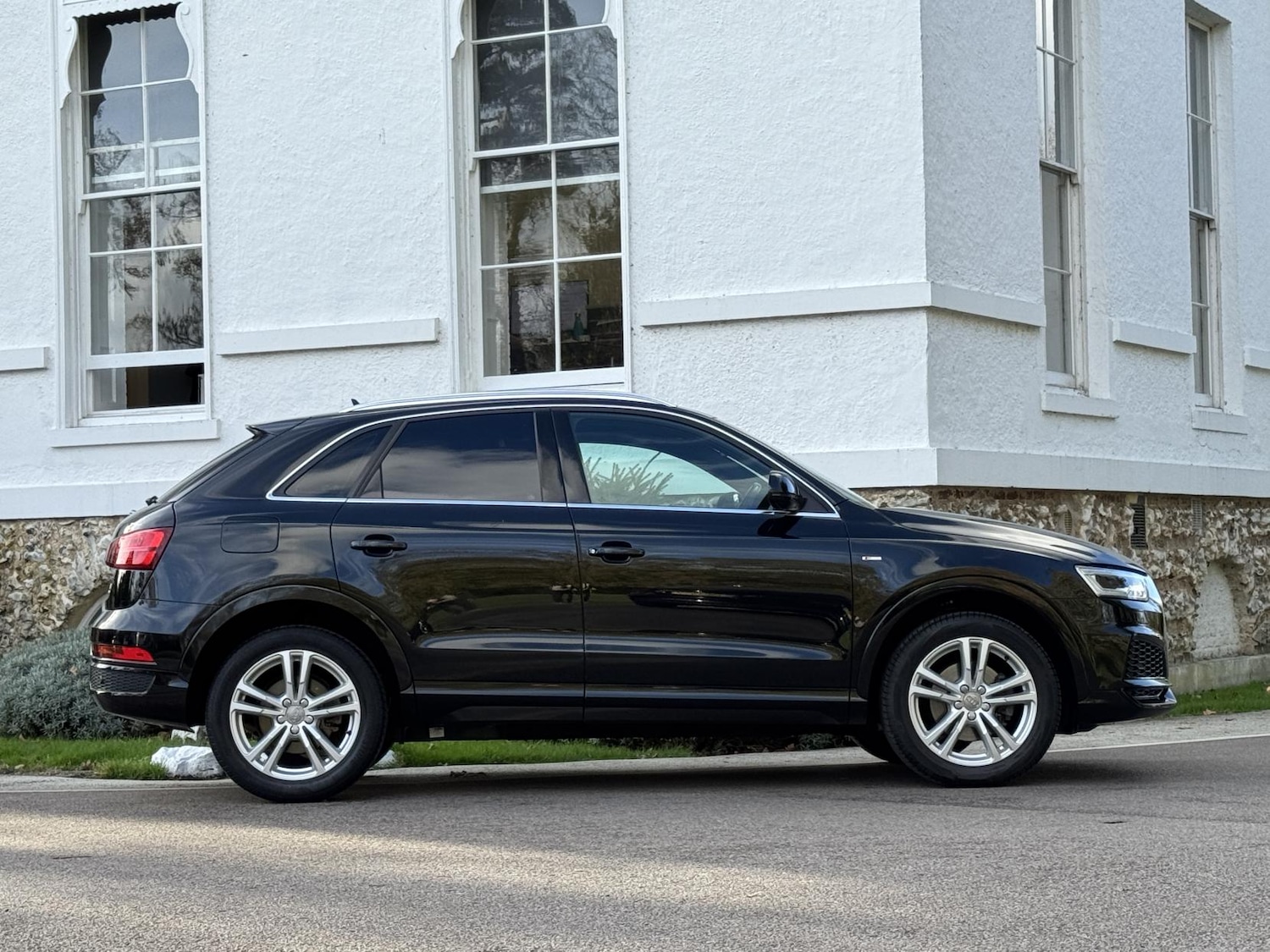 Used Audi Q3 2017 for sale - 76568431: Photo 8