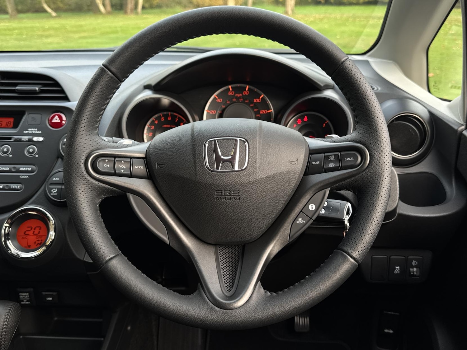 Used Honda Jazz 2013 for sale - 76471815: Photo 12