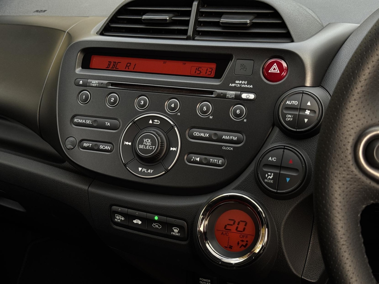 Used Honda Jazz 2013 for sale - 76471815: Photo 16