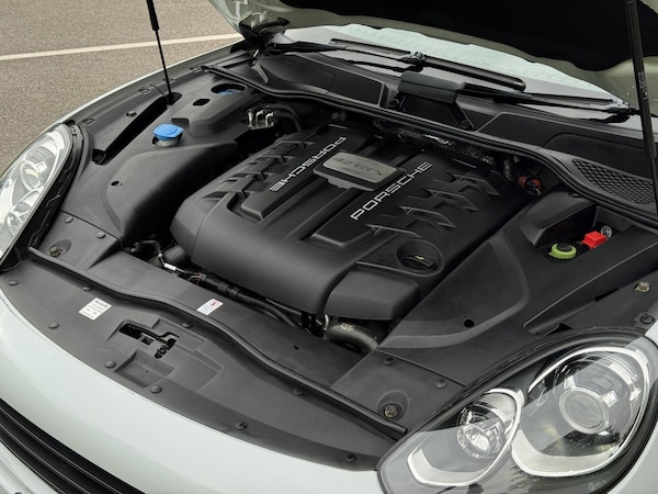 Used Porsche Cayenne 2016 for sale - 76213726: Photo 20
