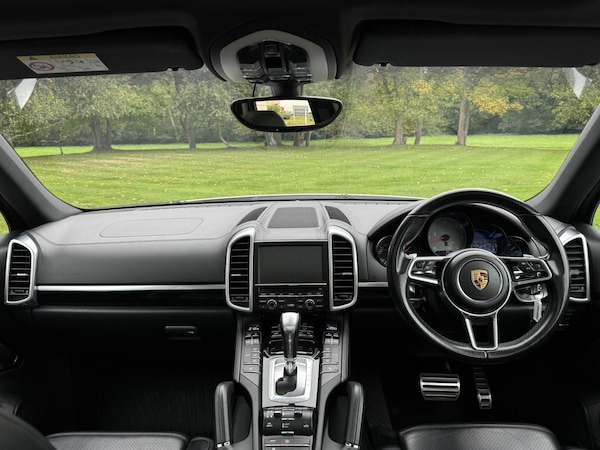 Used Porsche Cayenne 2016 for sale - 76213726: Photo 55