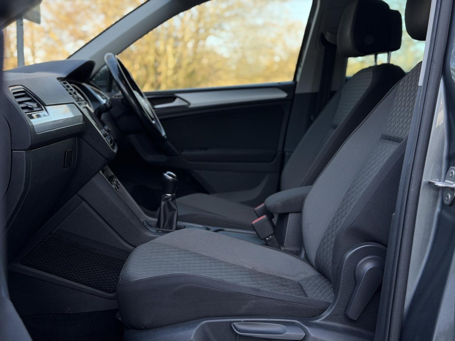 Used Volkswagen Tiguan 2017 for sale - 77101458: Photo 52