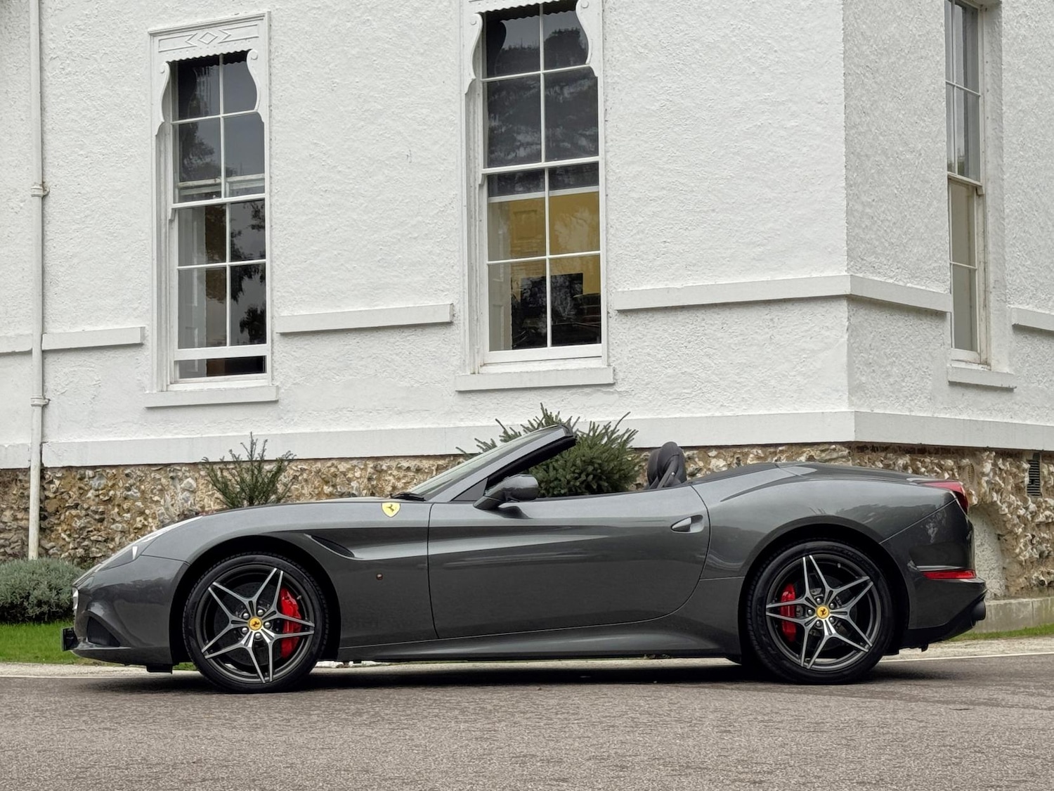 Used Ferrari California 2016 for sale - 76258942: Photo 4