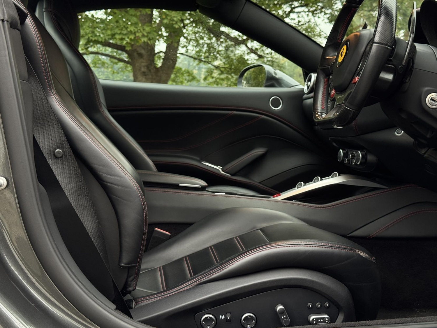 Used Ferrari California 2016 for sale - 76258942: Photo 52