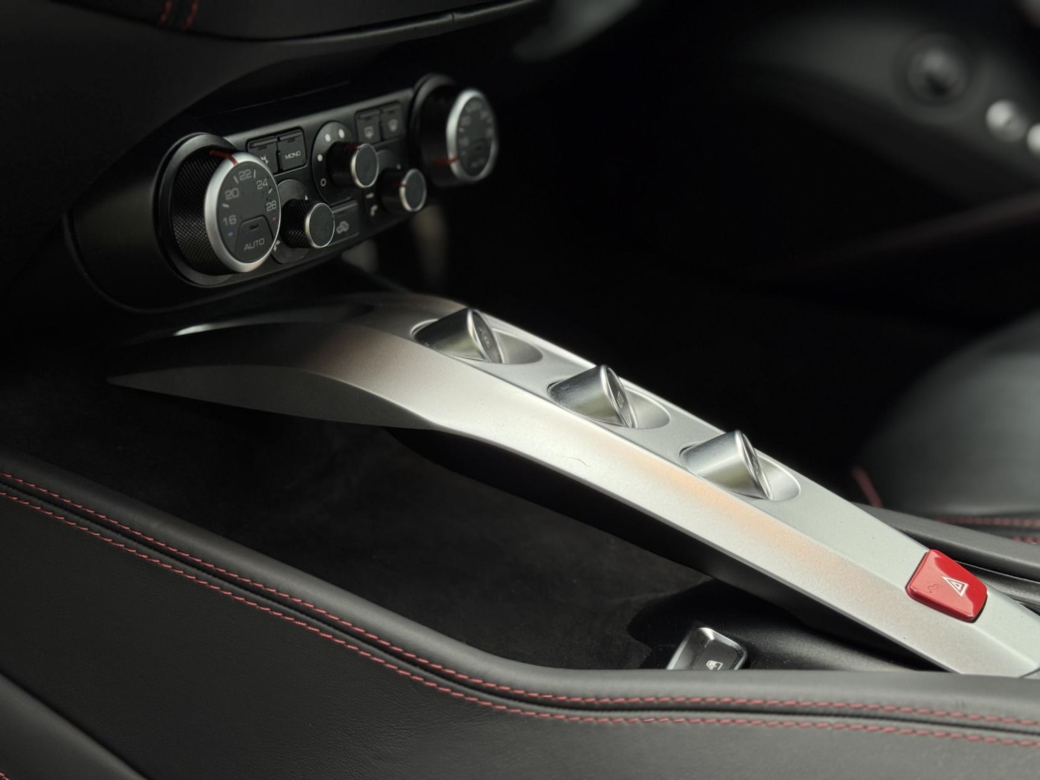 Used Ferrari California 2016 for sale - 76258942: Photo 66