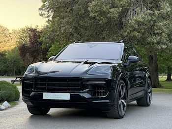 Used Porsche Cayenne 2024 for sale - 78468095: Photo