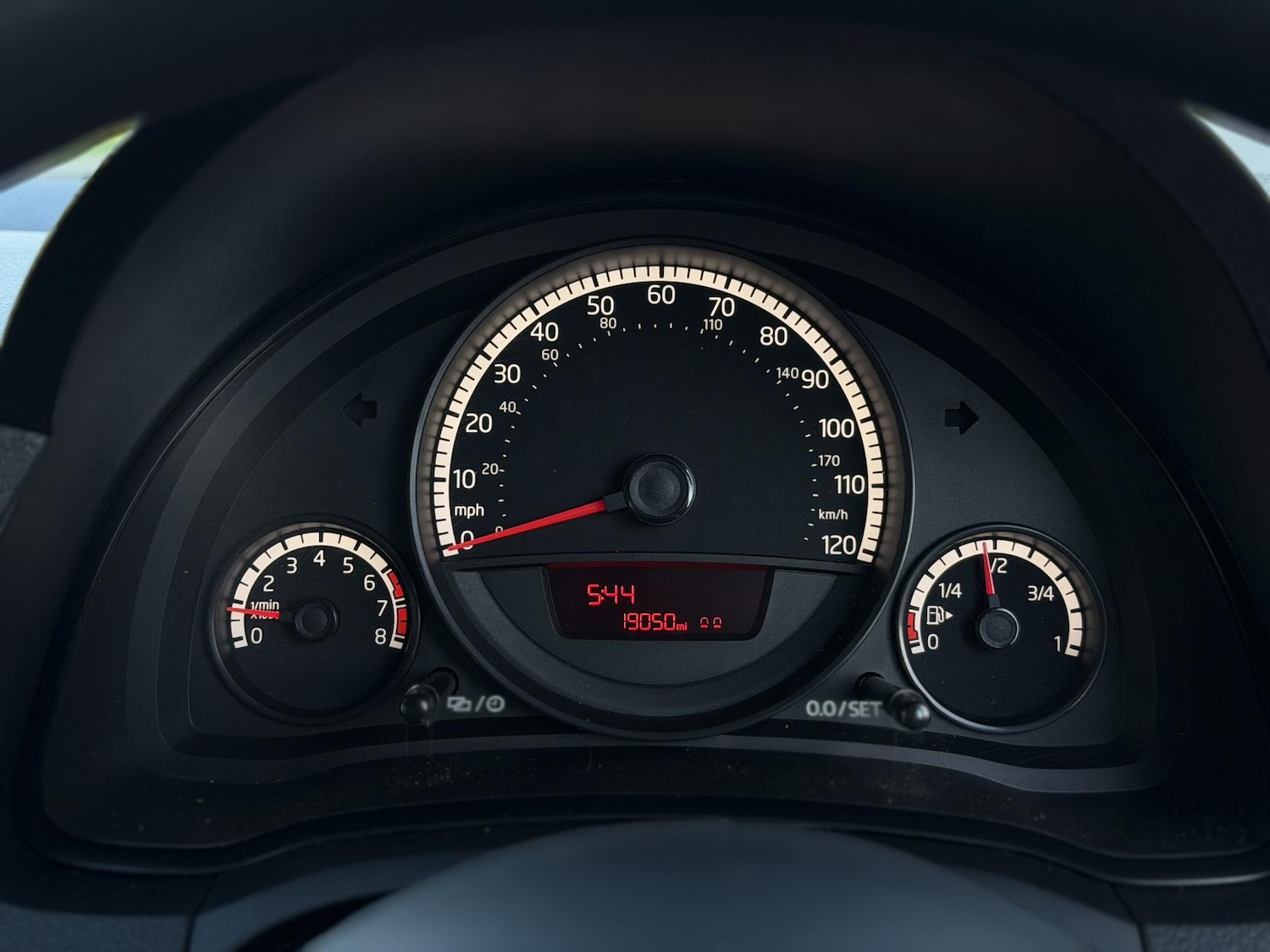 Used Volkswagen up! 2013 for sale - 77897239: Photo 16