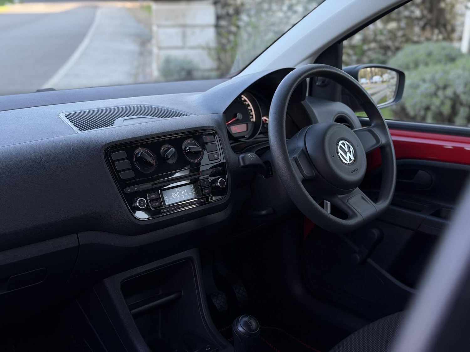 Used Volkswagen up! 2013 for sale - 77897239: Photo 18