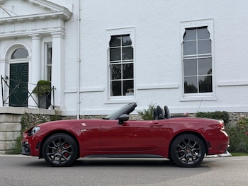 Used Abarth 124 Spider 2019 for sale - 78918035: Photo