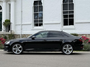 Used Audi A4 2017 for sale - 79105550: Photo