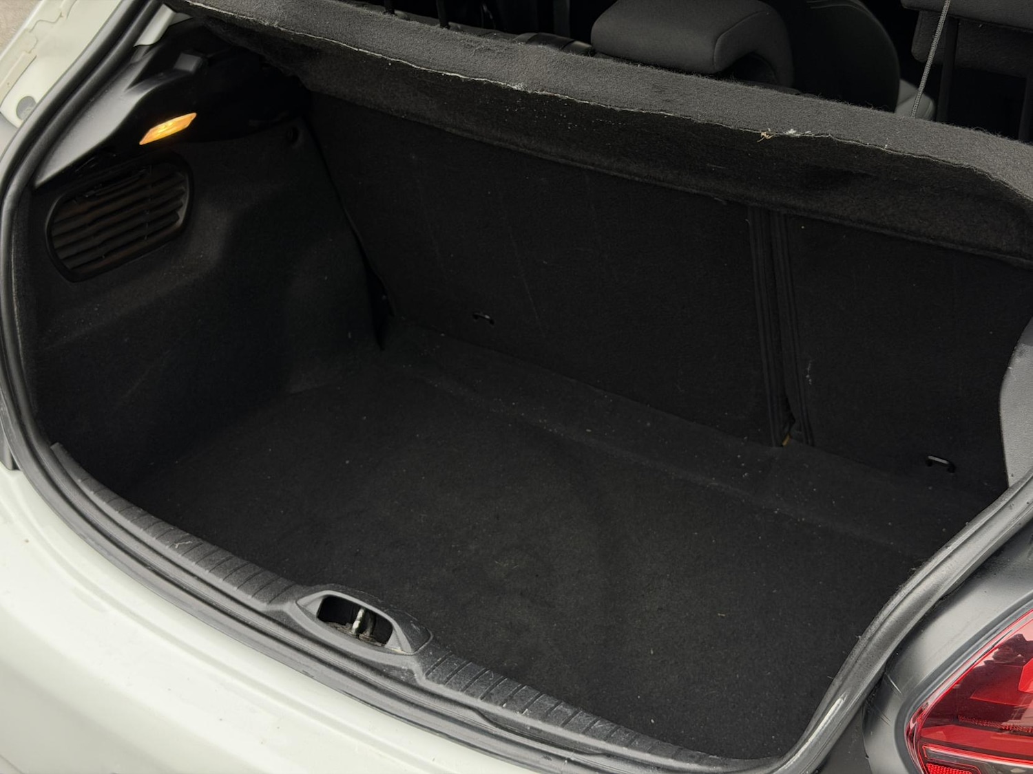 Used Peugeot 208 2017 for sale - 77020001: Photo 20