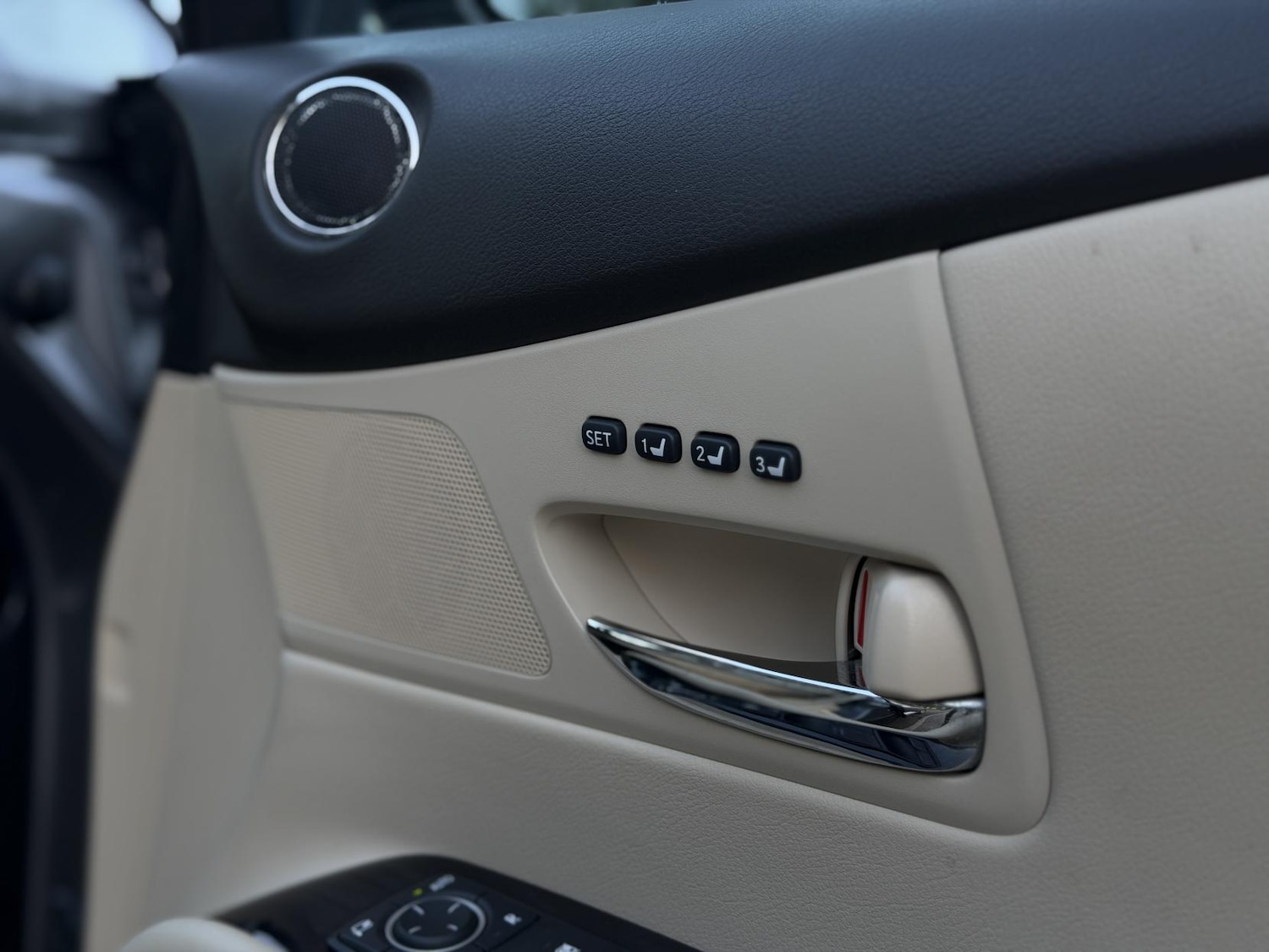 Used Lexus RX 2013 for sale - 77897938: Photo 19