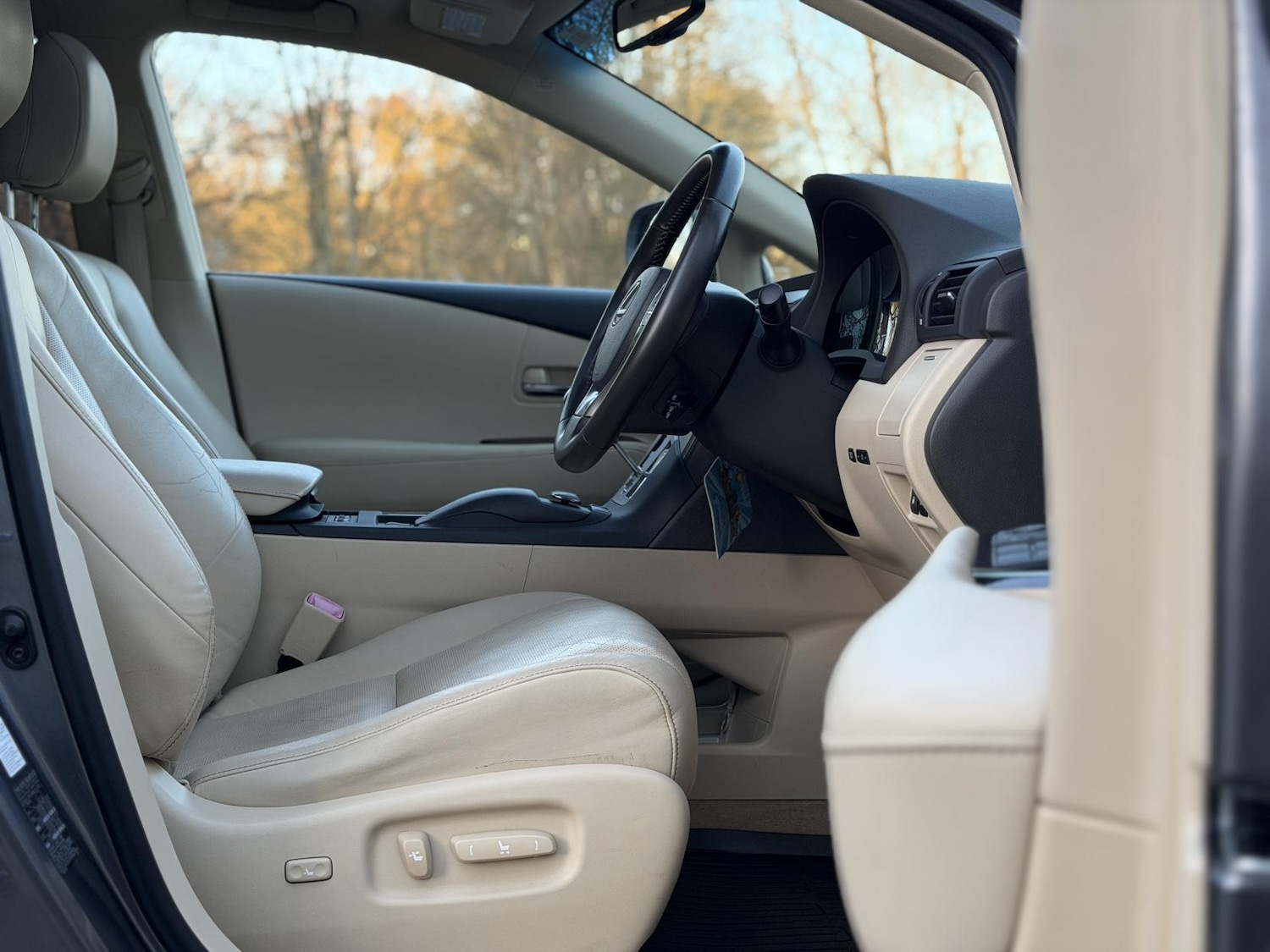 Used Lexus RX 2013 for sale - 77897938: Photo 50