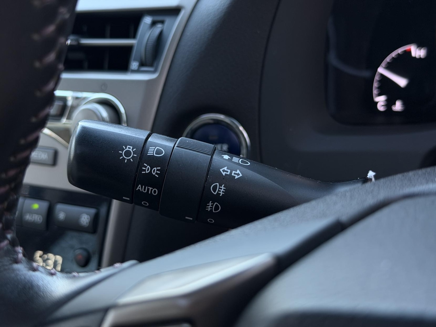 Used Lexus RX 2013 for sale - 77897938: Photo 59