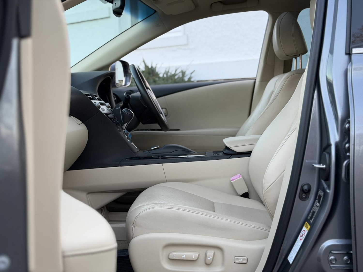 Used Lexus RX 2013 for sale - 77897938: Photo 68