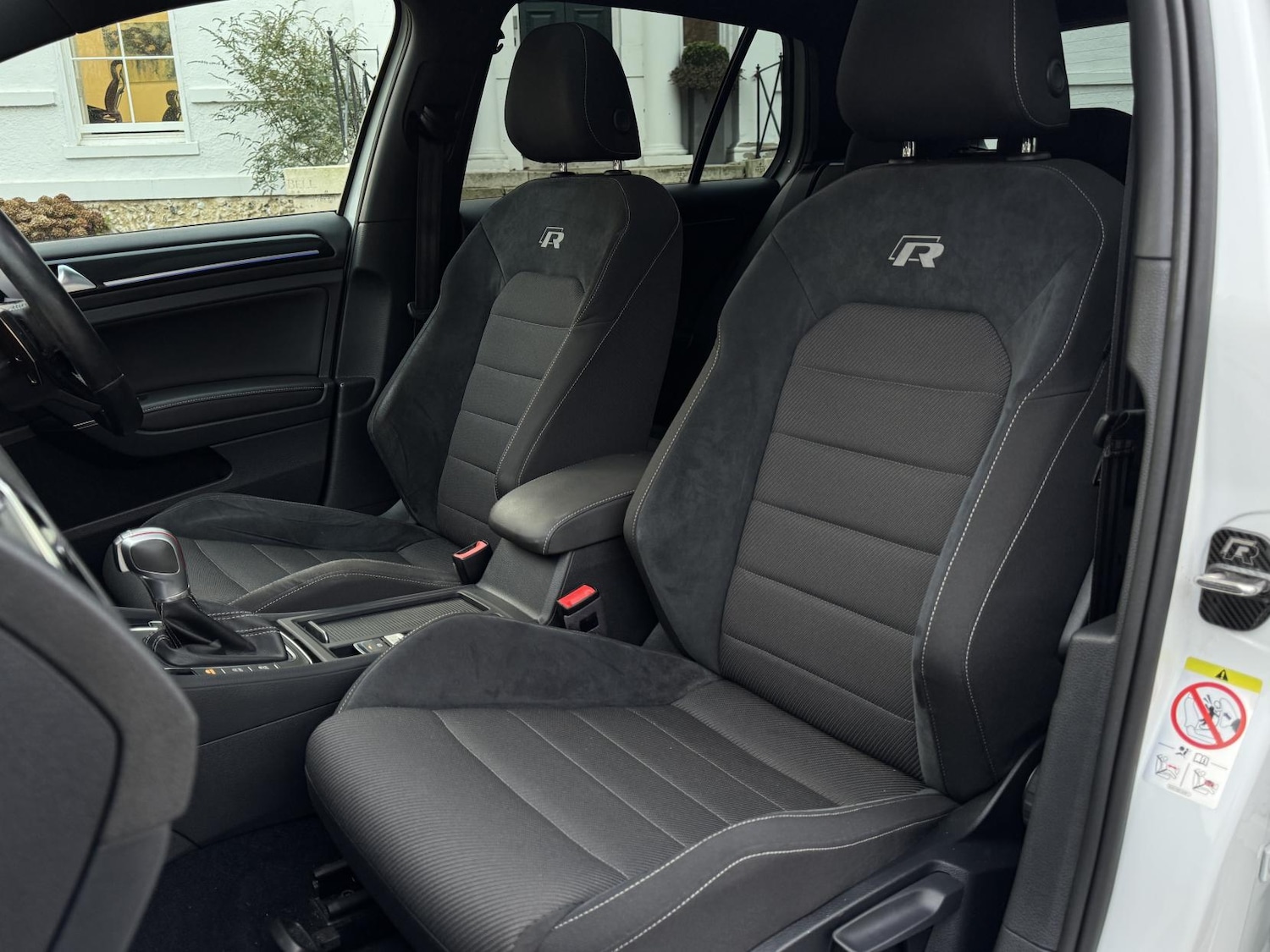 Used Volkswagen Golf 2018 for sale - 76700539: Photo 21