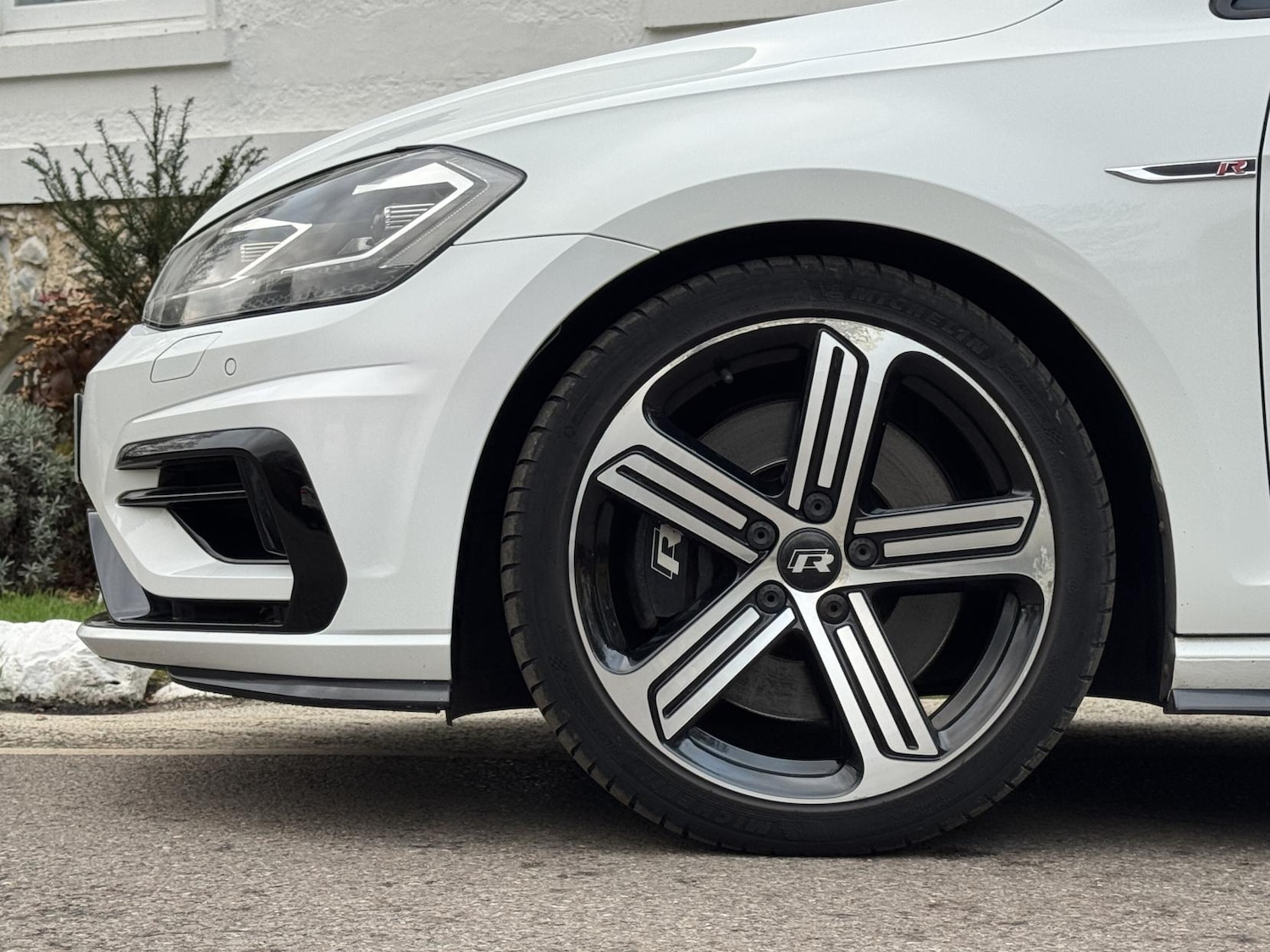 Used Volkswagen Golf 2018 for sale - 76700539: Photo 34