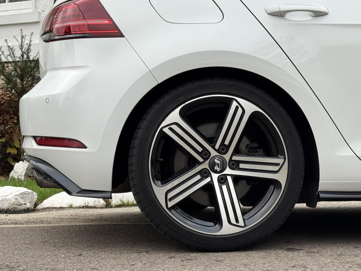 Used Volkswagen Golf 2018 for sale - 76700539: Photo 44