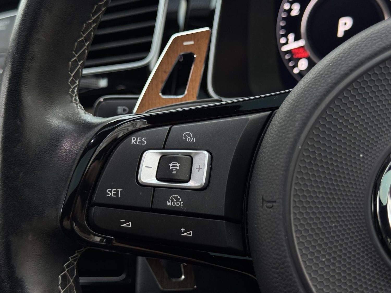 Used Volkswagen Golf 2018 for sale - 76700539: Photo 59