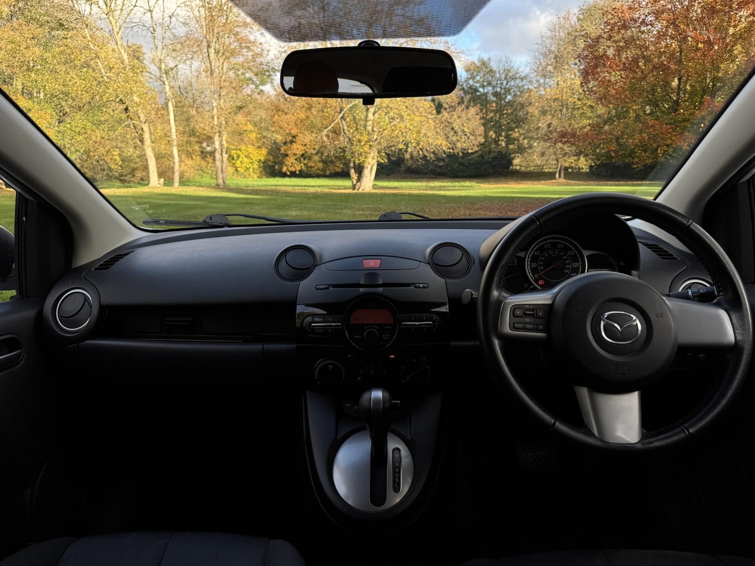 Used Mazda Mazda2 2011 for sale - 76537004: Photo 13