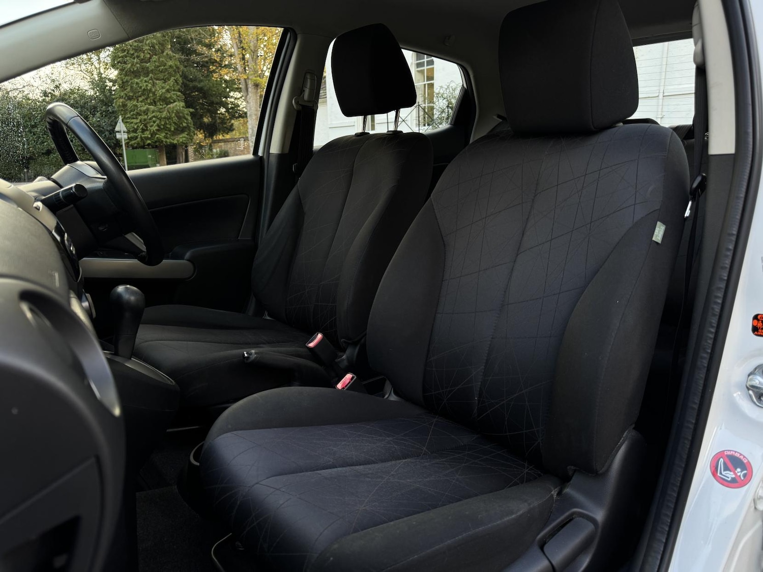 Used Mazda Mazda2 2011 for sale - 76537004: Photo 44