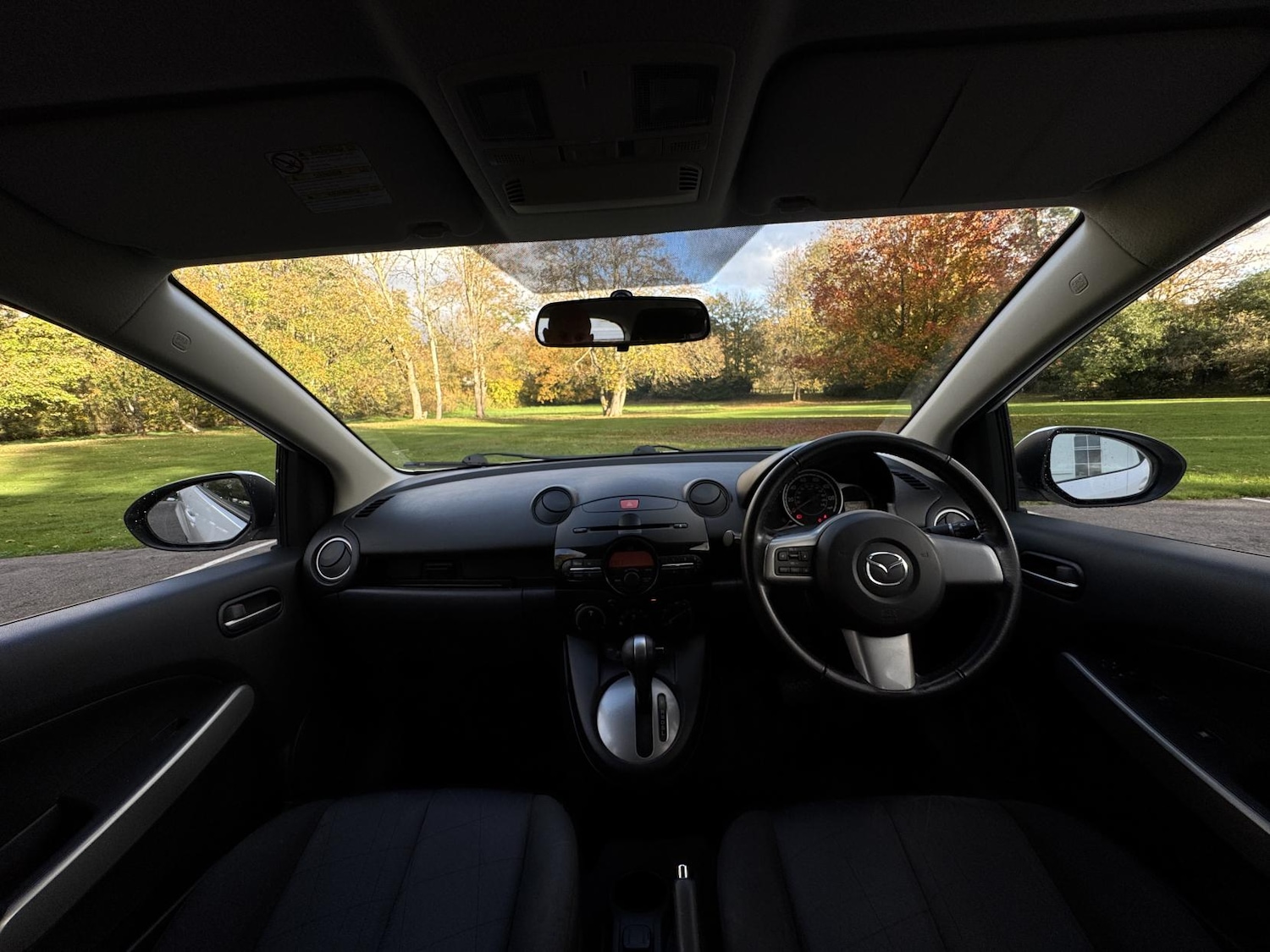 Used Mazda Mazda2 2011 for sale - 76537004: Photo 47