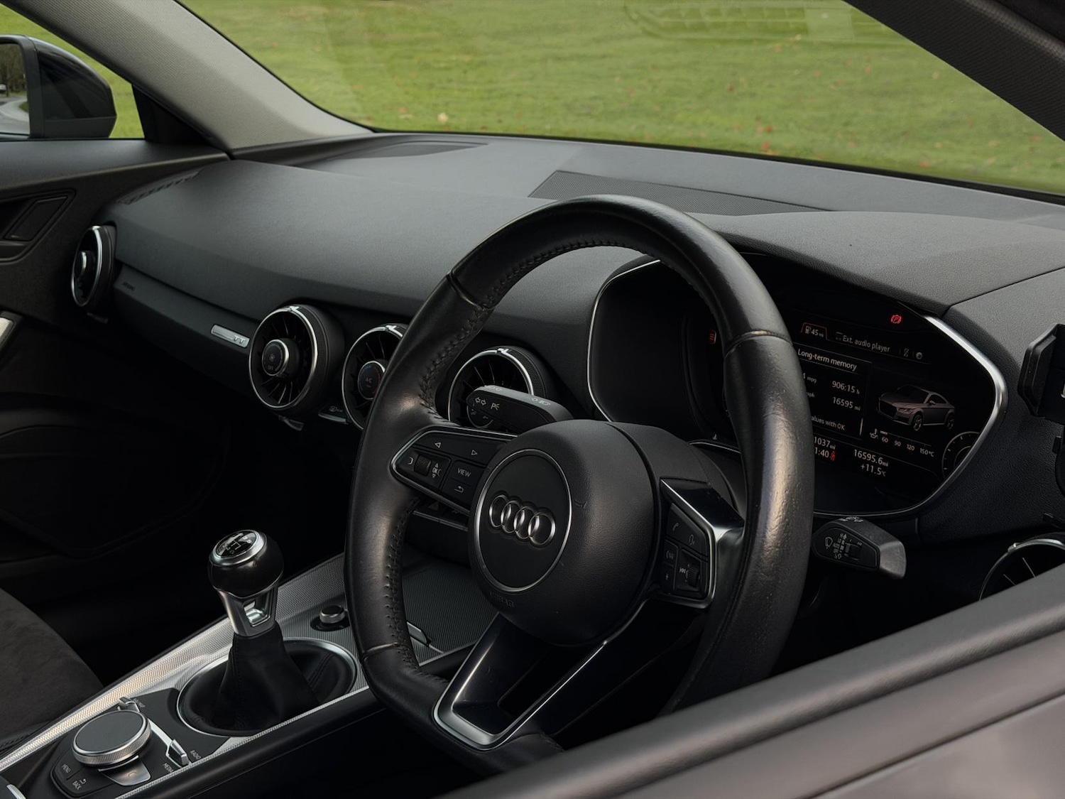 Used Audi TT 2015 for sale - 76855525: Photo 9