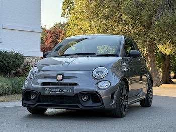 Used Abarth 695 2024 for sale - 79528168: Photo