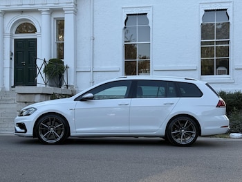 Used Volkswagen Golf 2019 for sale - 79383654: Photo