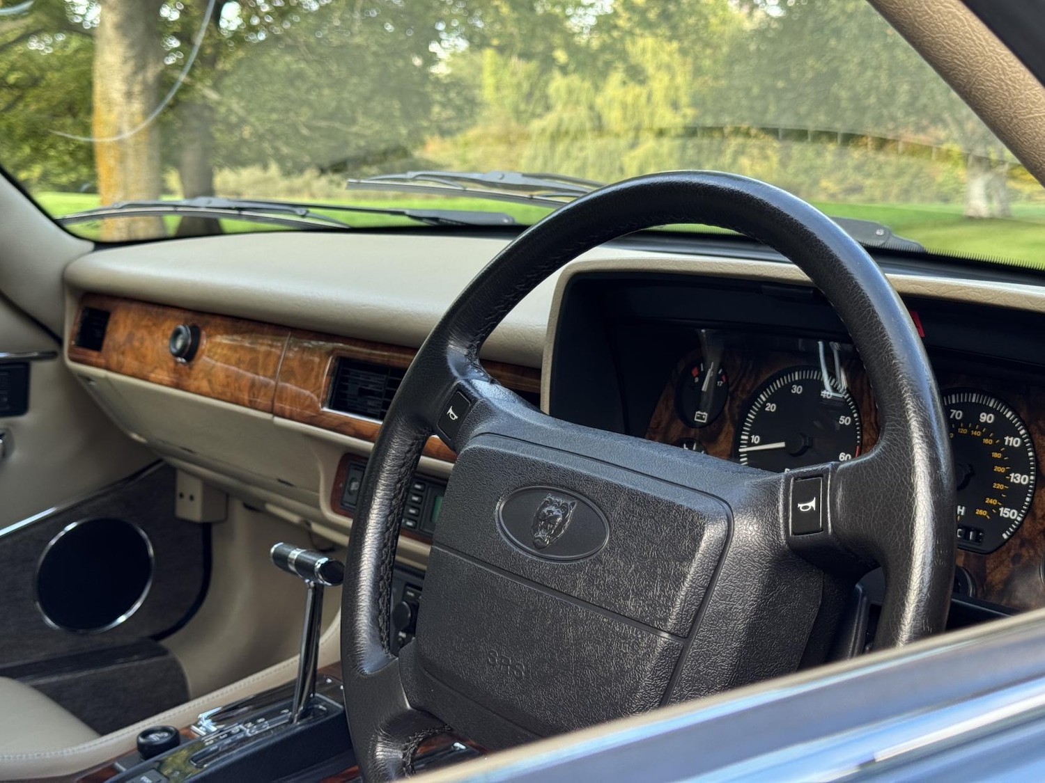 Used Jaguar XJS 1993 for sale - 76348685: Photo 10