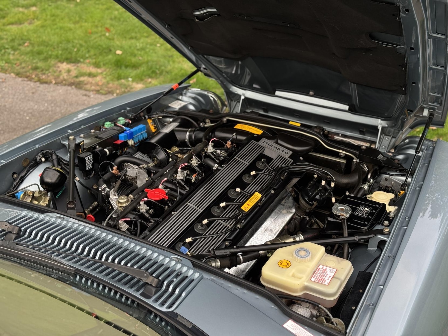 Used Jaguar XJS 1993 for sale - 76348685: Photo 19