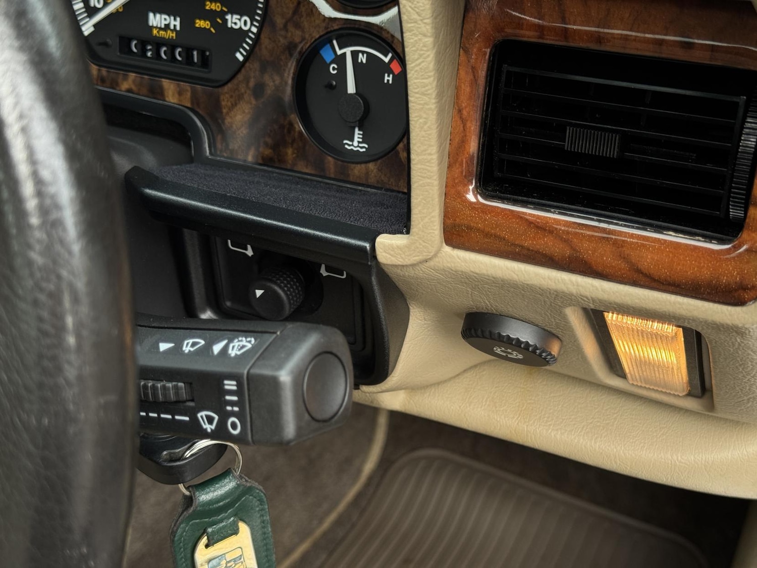 Used Jaguar XJS 1993 for sale - 76348685: Photo 54