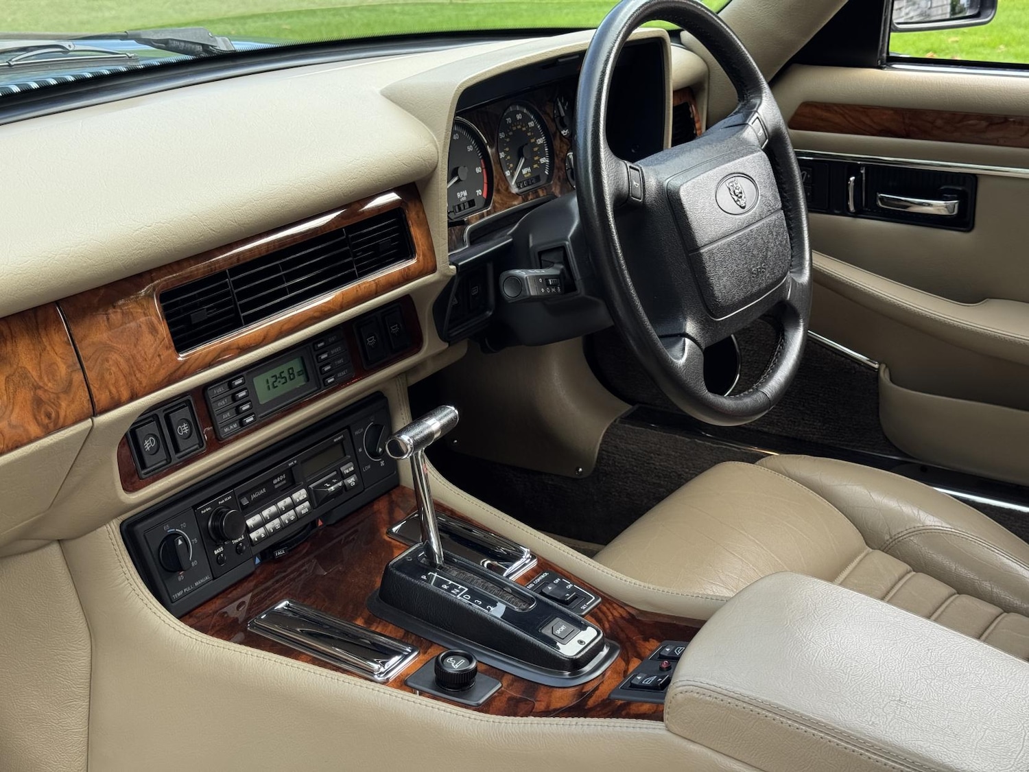 Used Jaguar XJS 1993 for sale - 76348685: Photo 57