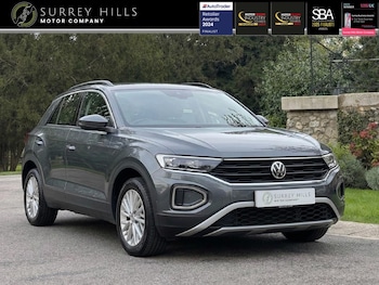 Used Volkswagen T-Roc 2023 for sale - 77809745: Photo