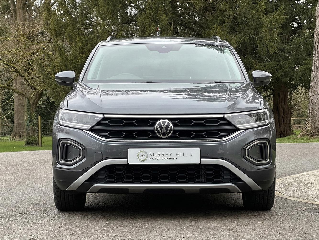 Used Volkswagen T-Roc 2023 for sale - 77809745: Photo 2