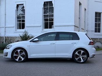 Used Volkswagen Golf 2016 for sale - 79879616: Photo