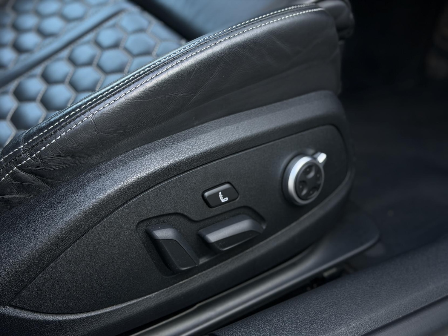 Used Audi RS5 2021 for sale - 77897240: Photo 16