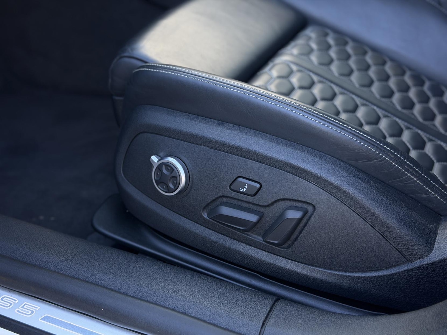 Used Audi RS5 2021 for sale - 77897240: Photo 67