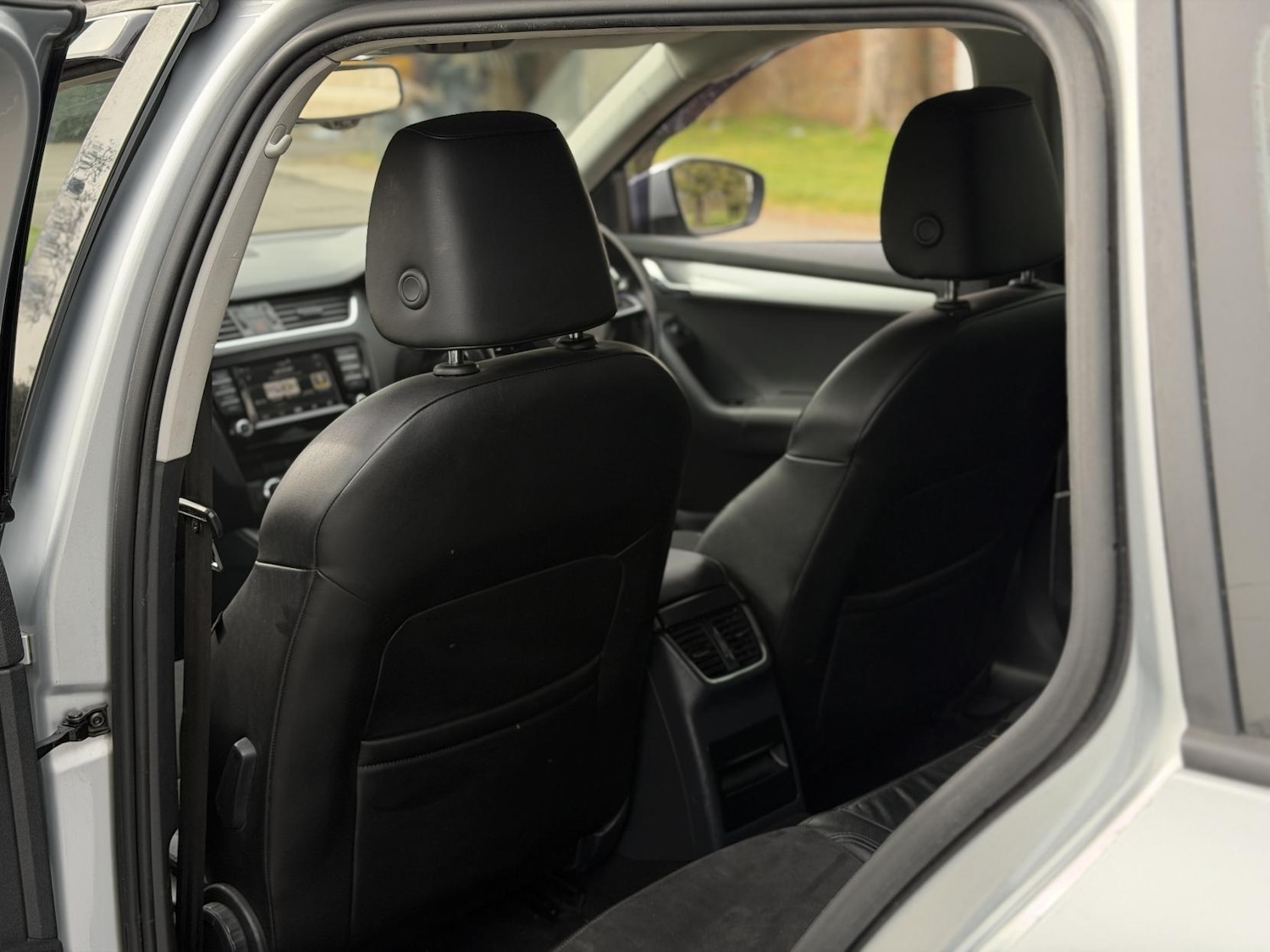 Used Skoda Octavia 2015 for sale - 78062549: Photo 55