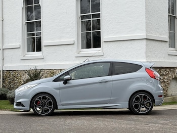 Used Ford Fiesta 2016 for sale - 77636316: Photo