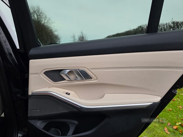 Used BMW 3 Series 2019 for sale - 76593153: Photo 12