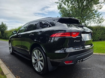 Used Jaguar F-Pace 2017 for sale - 75281169: Photo
