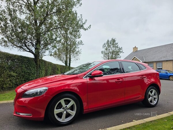 Used Volvo V40 2015 for sale - 76240646: Photo 5
