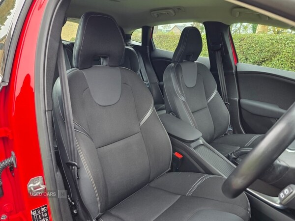 Used Volvo V40 2015 for sale - 76240646: Photo 8