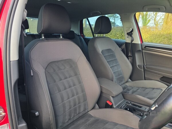 Used Volkswagen Golf 2014 for sale - 77412681: Photo 10