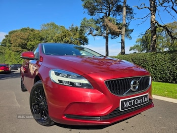 2017 - T2 [122] Momentum 5dr