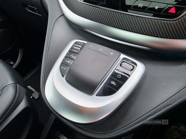 Used Mercedes-Benz V-Class 2023 for sale - 77321218: Photo 21