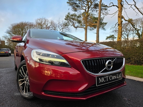 Used Volvo V40 2016 for sale - 77075132: Photo 1