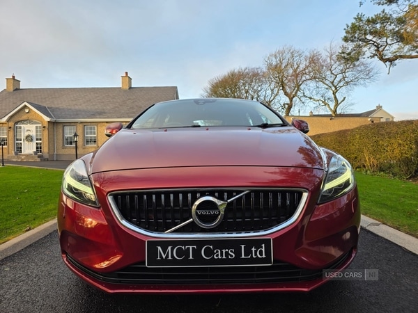 Used Volvo V40 2016 for sale - 77075132: Photo 4