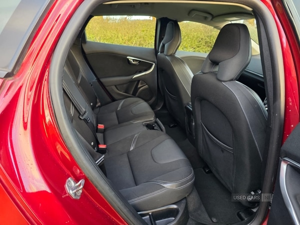 Used Volvo V40 2016 for sale - 77075132: Photo 8